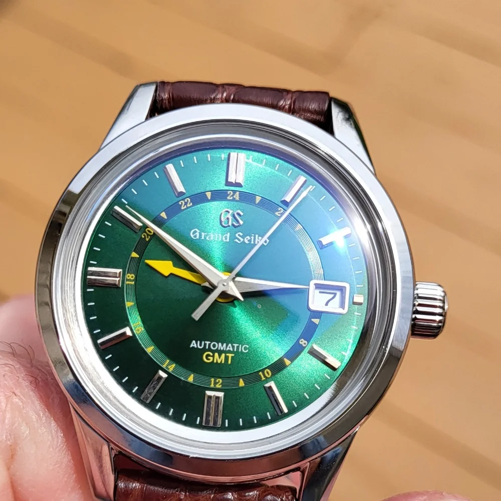 New Custom 39mm Seiko Mod Automatic GMT Watch